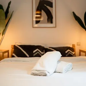 Appartement Stockholm Design In Historic District, Luxemburg